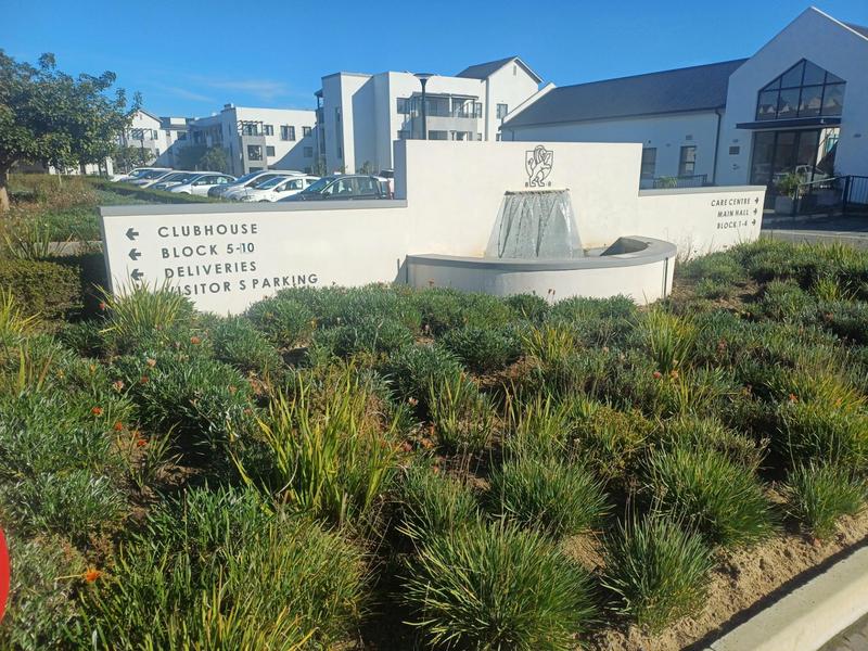 1 Bedroom Property for Sale in Buhrein Western Cape